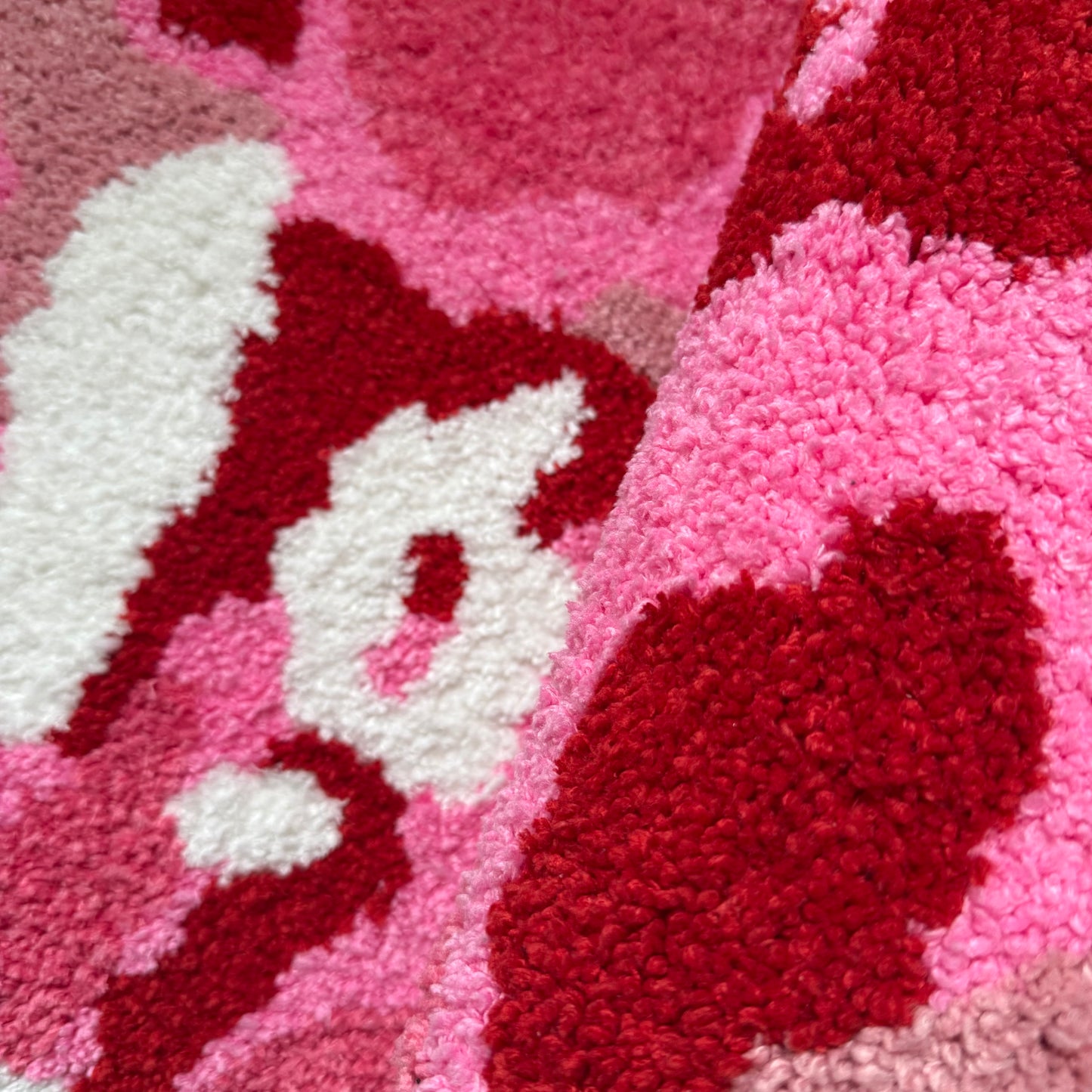 PINK CAMO HEAD